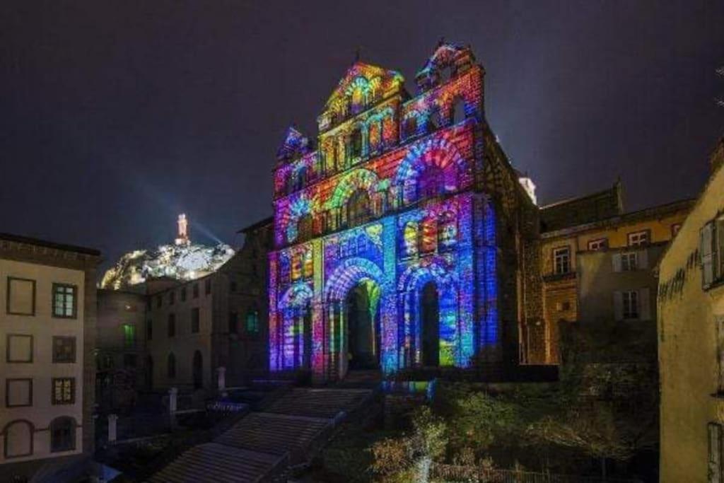 Logis Du Chandelier Le Puy-en-Velay Kültér fotó