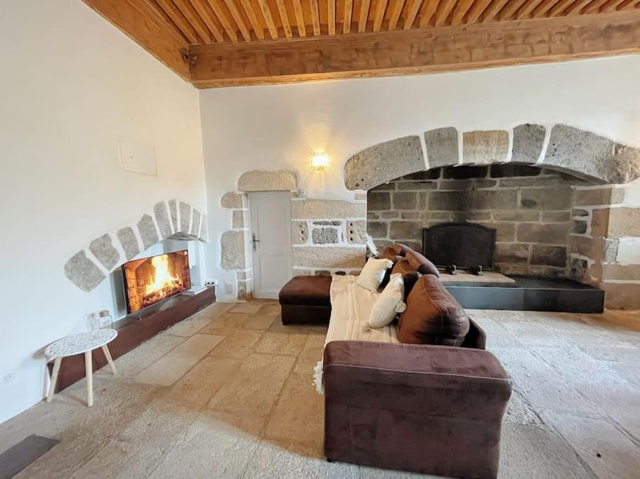 Logis Du Chandelier Le Puy-en-Velay Kültér fotó